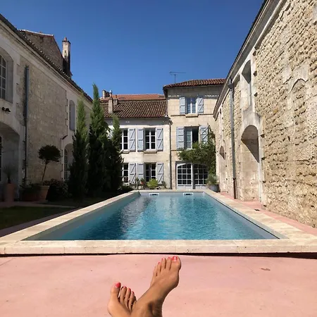 Le Relais Napoleon Apartment *